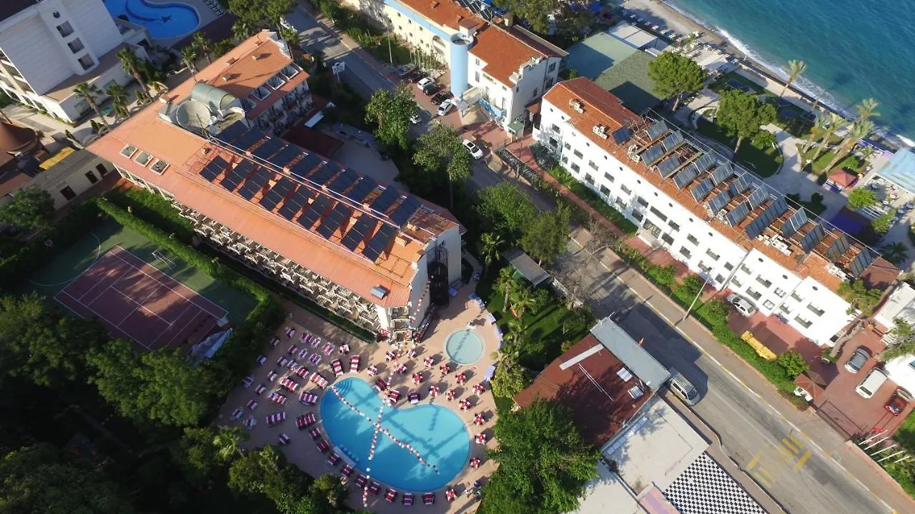 Rios Beach Hotel 贝尔迪比