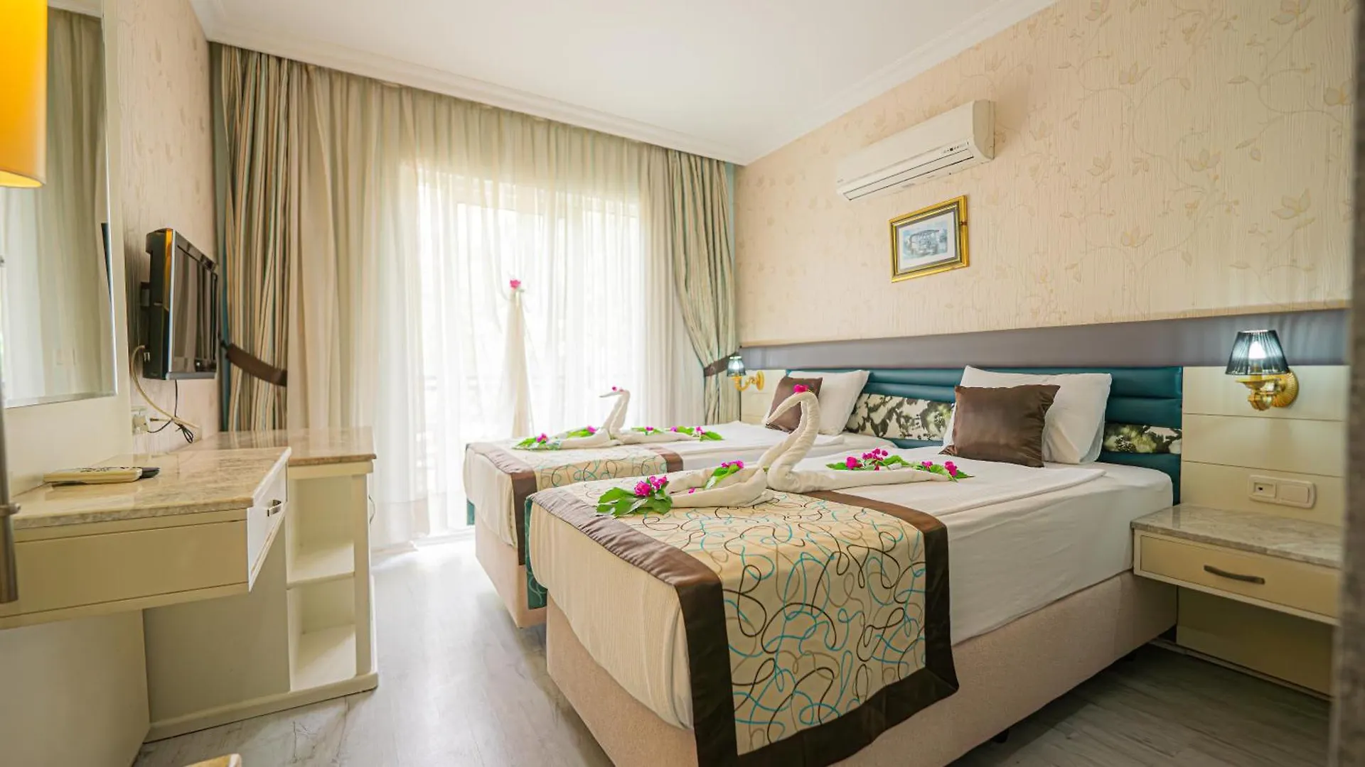 Rios Beach Hotel 贝尔迪比
